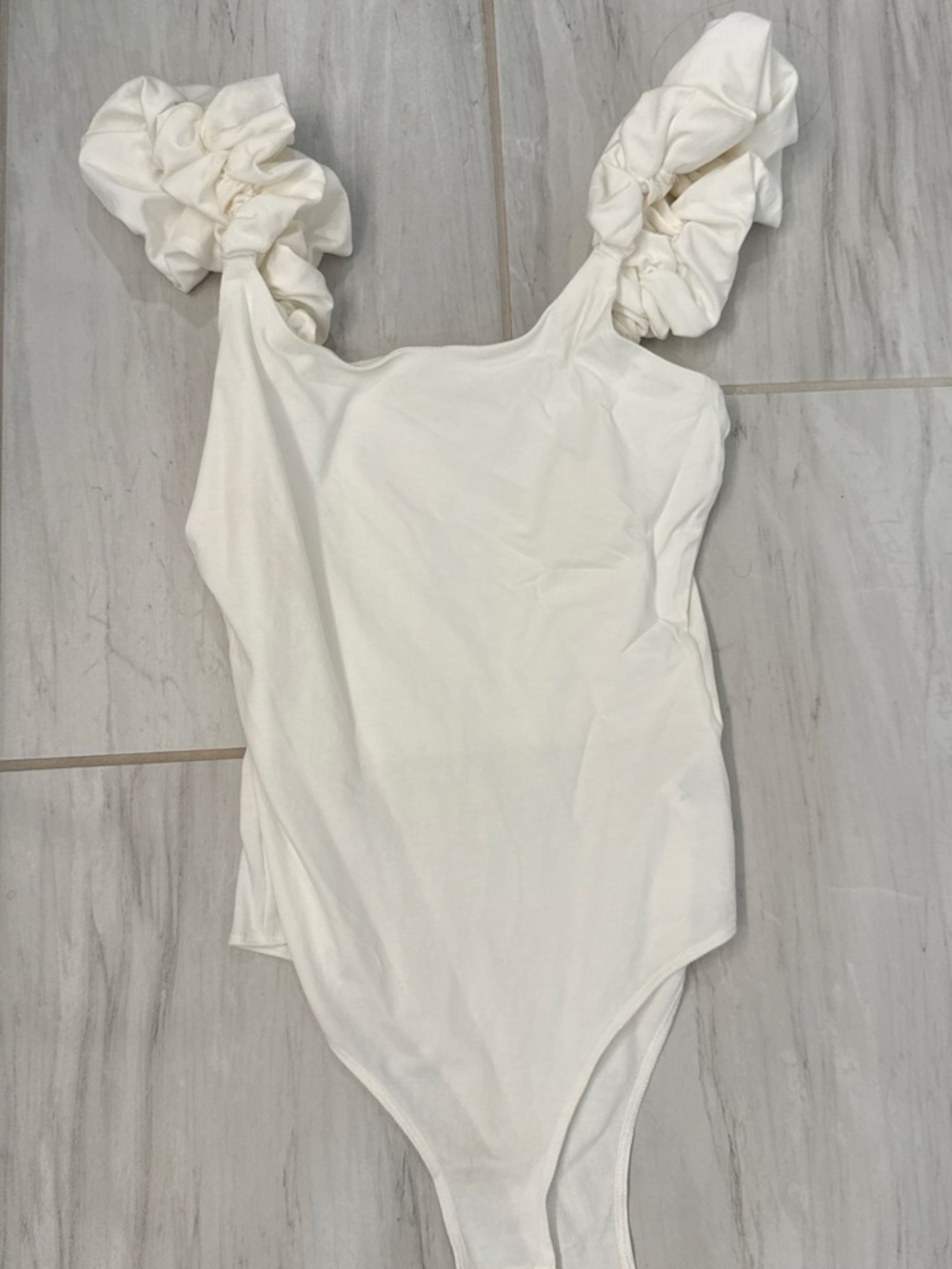 entro White Ruched-Shoulder Bodysuit